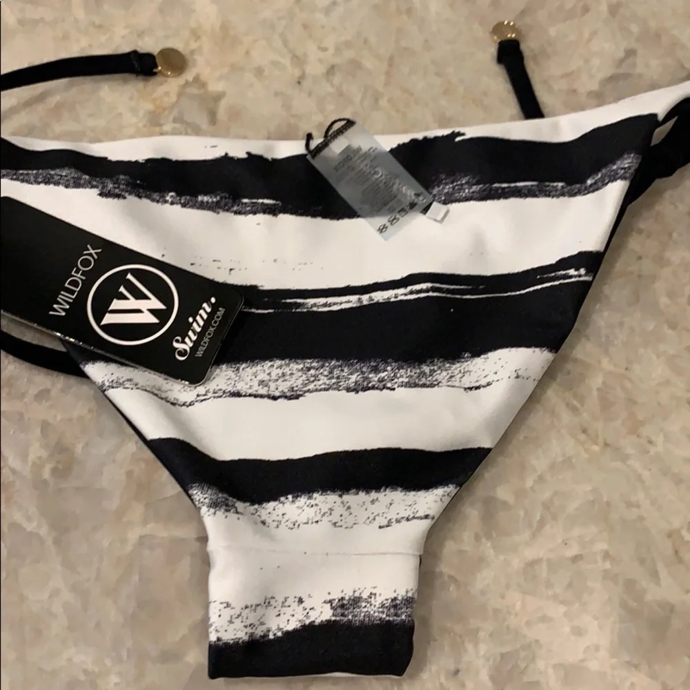 NWT‎ WILDFOX
